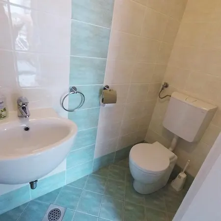 Wild Soca No 7 Apartment *