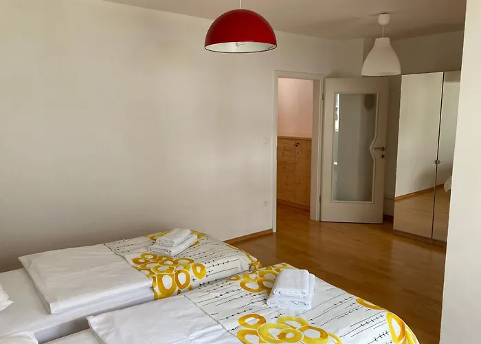 Wild Soca No 7 * בובק