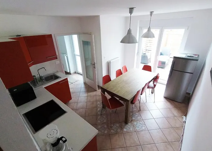 Wild Soca No 7 בובק